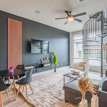 Private Rooftop, Kierland Commons, Tpc Golf, Pool, Gym